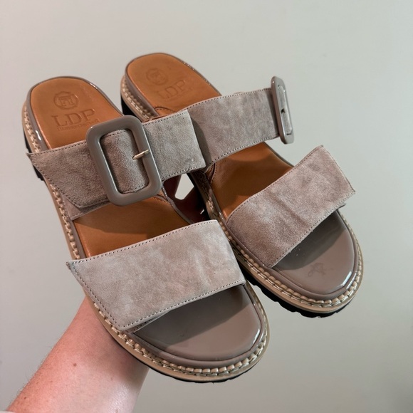 L'Amour Des Pieds Dalbir Platform Slide Sandals Taupe Size 9.5M - Picture 1 of 7
